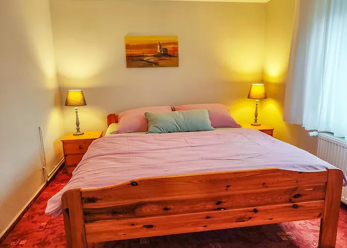 Sirius Daire Penzance